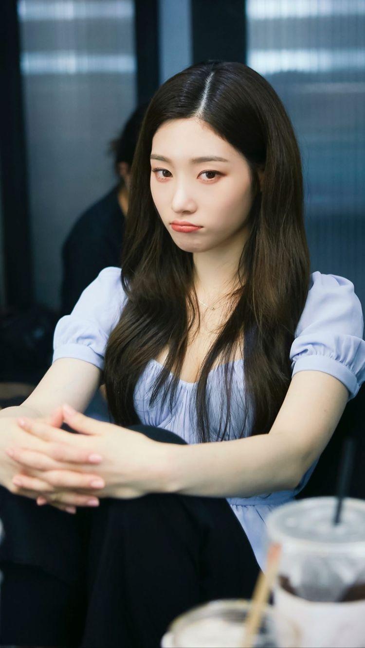 정채연 청순하고 맑은 분위기 너무 부럽다