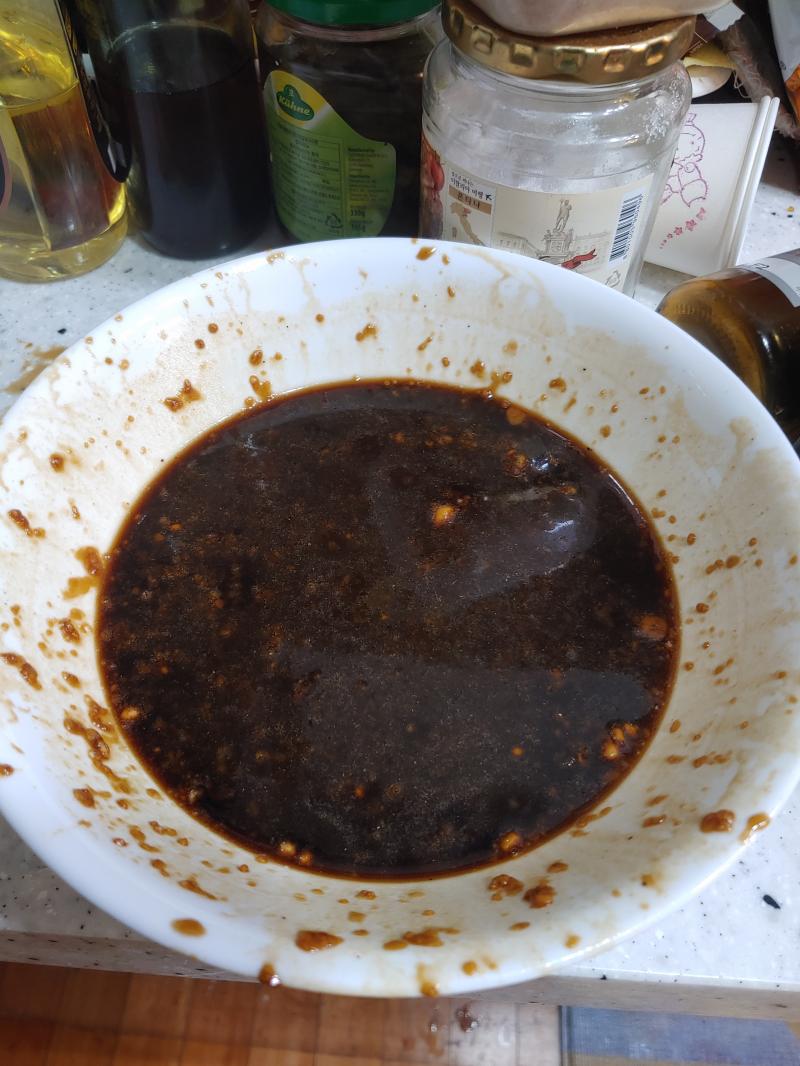 그리고 이건 내가 한 양념...