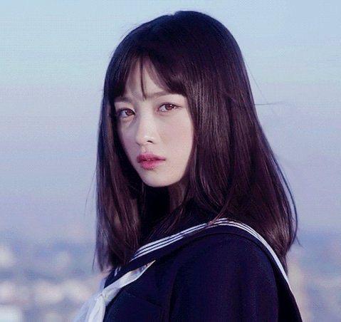 >>111하시모토 칸나 영원한 천년돌 표정 너무 귀엽다