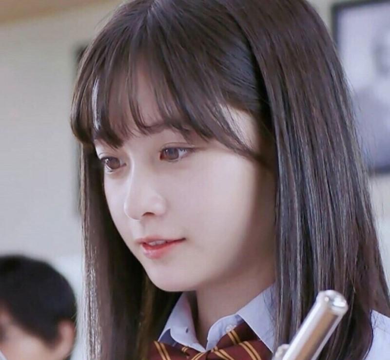 하시모토 칸나 인형같음