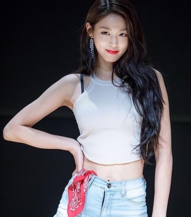 3일차 빙글뱅글 활동할 때의 설현