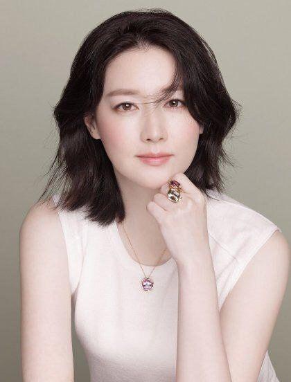 이영애 너무 예쁘다 못해 무서워요