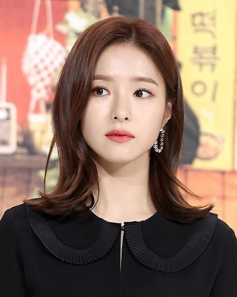 신세경
