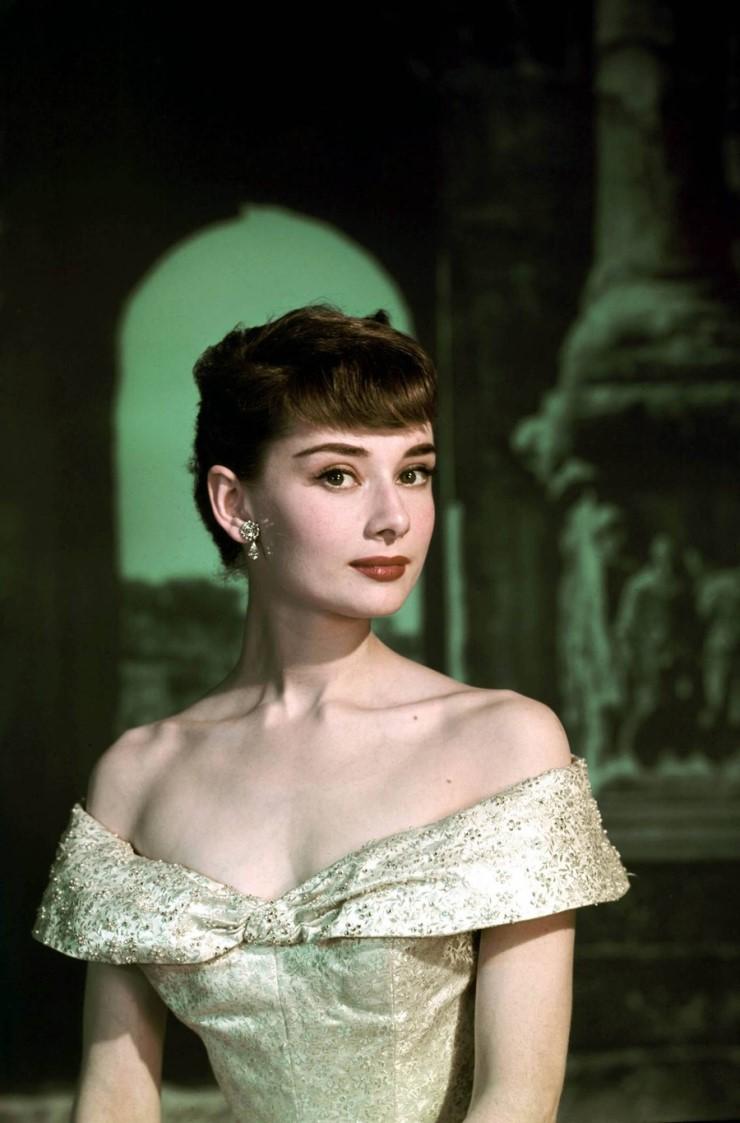 오드리 헵번