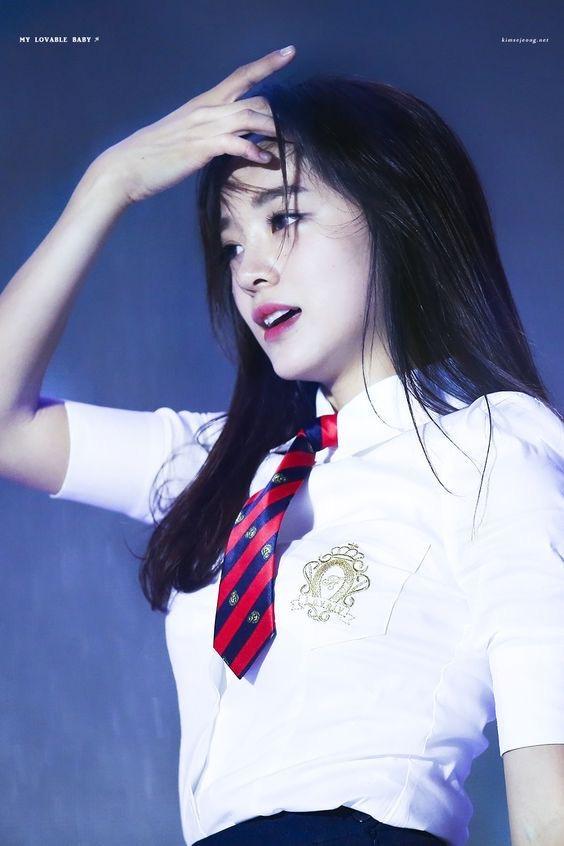 김세정