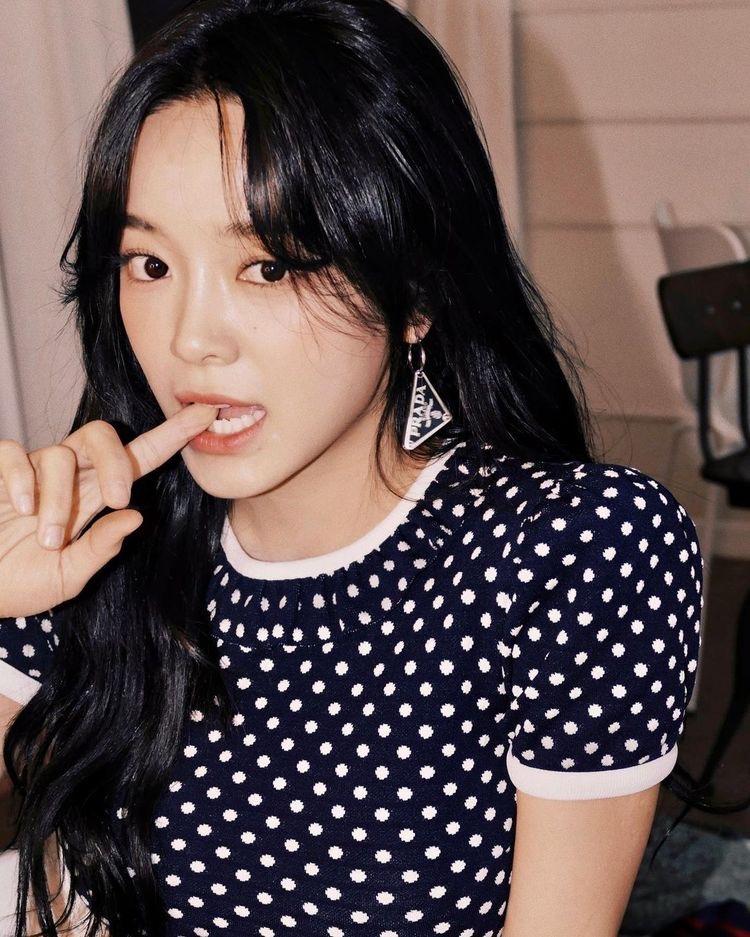 김세정