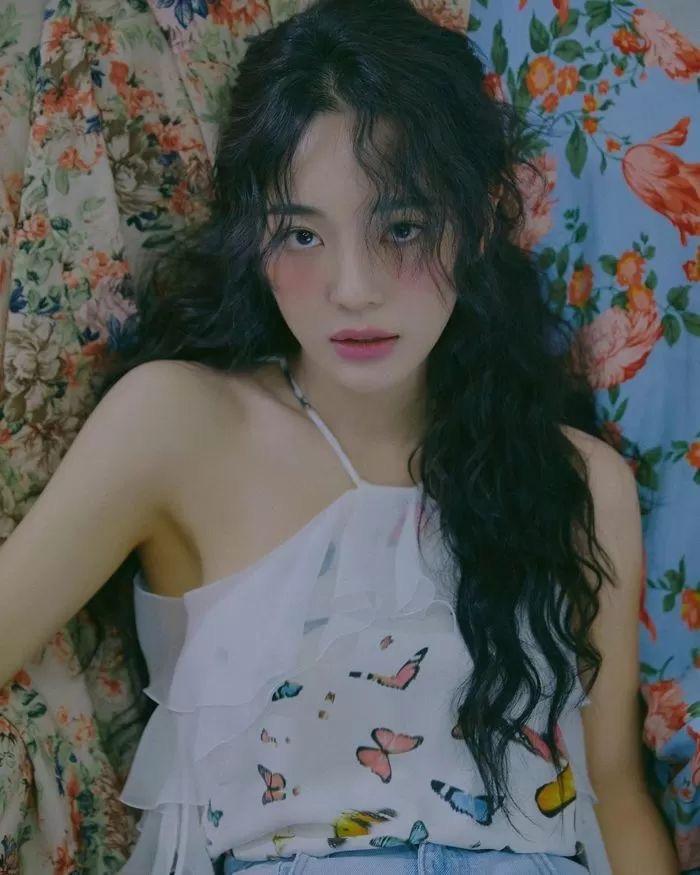 김세정