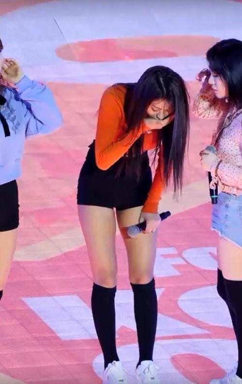 22일차 무대에서 실신한 설현