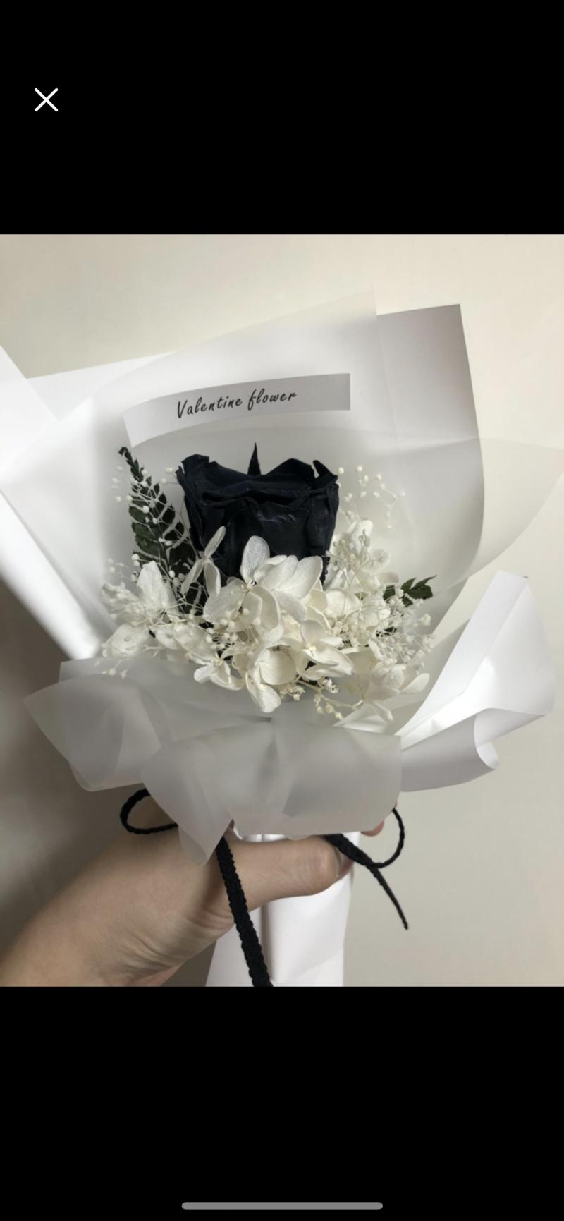 이렇게 네 개 중에 하나 골라줘!
