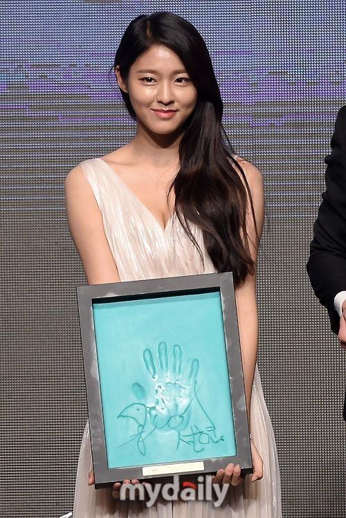 27일차 핸드프린팅 한 설현