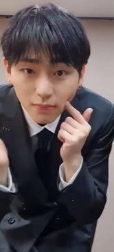 이분 누구셔??