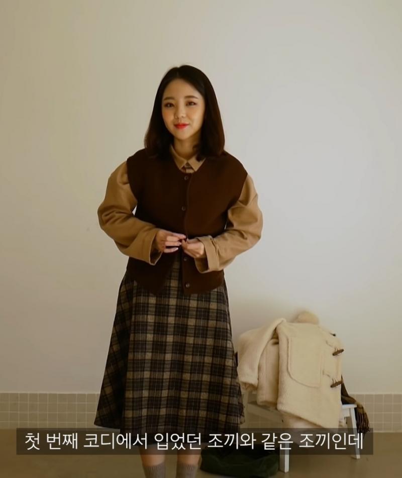 >>2 그 짤을 찾고 있는데 찾아도 도무지 나오질 않아서 ㅠㅠ 일단 그나마 비슷한 느낌이 이 사진에서 모델분이 입고 계신거같이 몽실몽실하고 두께
