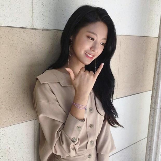 64일차 손으로 전화하는 설현