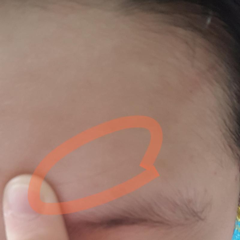 이게뭐임?? 아니 솜털 나는게 맞긴 한데 저건 너무 길지 않아??