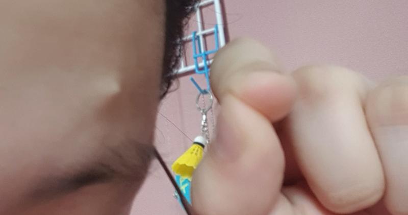 나는 머리카락 붙은 줄 알았는데 아니었음
