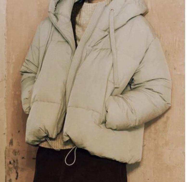 >>404 >>405 고마워.. 이건 살까 말까 89900 에잇세컨즈