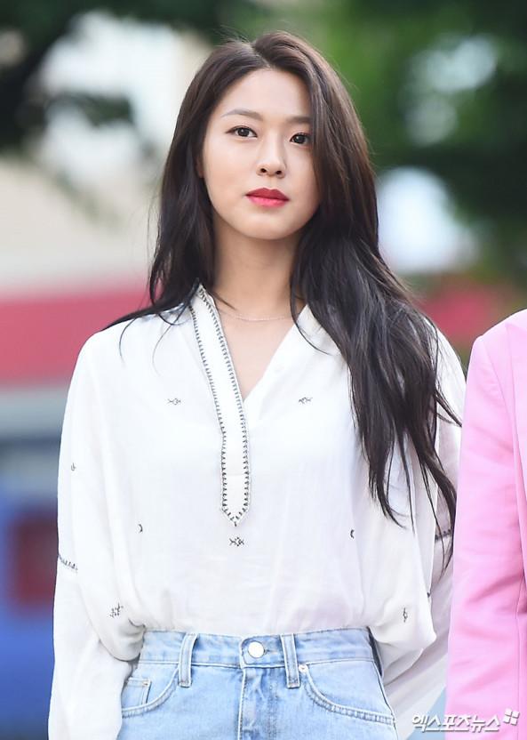 80일차 화사한 설현
