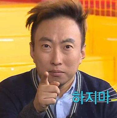 둘이는 좀..