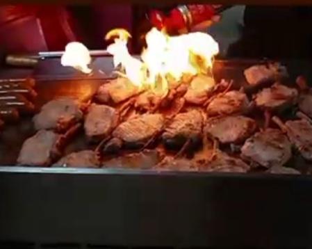 맞다 불쇼도 해주셨는데 깜빡하고 사진을 안 올렸네