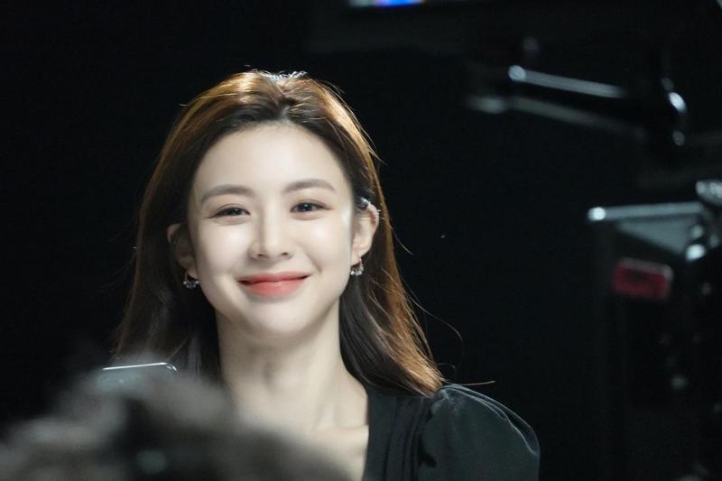 고윤정 웃는 거 너무 러블리해