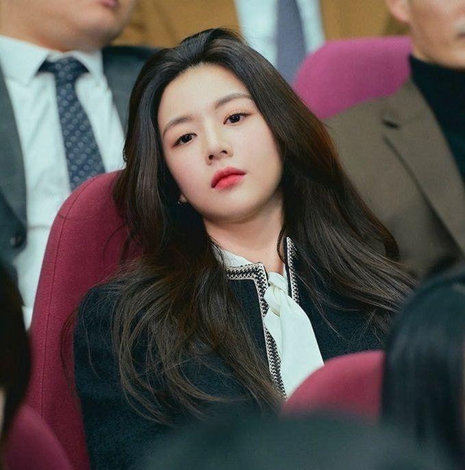 고윤정
