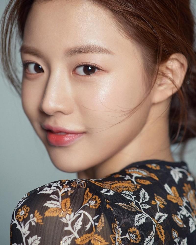 고윤정 웃는 거 너무 러블리해