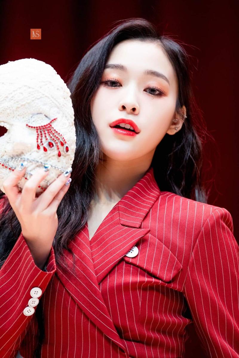 스레주는 아니지만.... 진짜 얼빠여서 이때까지 최애인 애들을 모아놓으면 취향 한결같다는 말을 듣는 내가 요즘 빠진 아이돌이야... 드림캐쳐 가