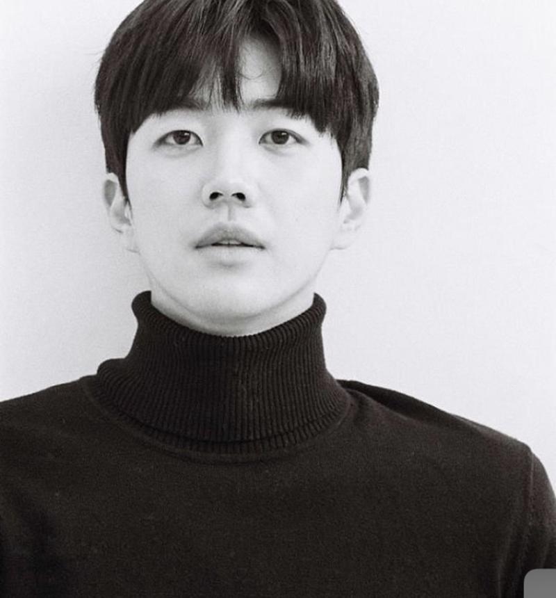 >>19 살짝 이분 느낌남