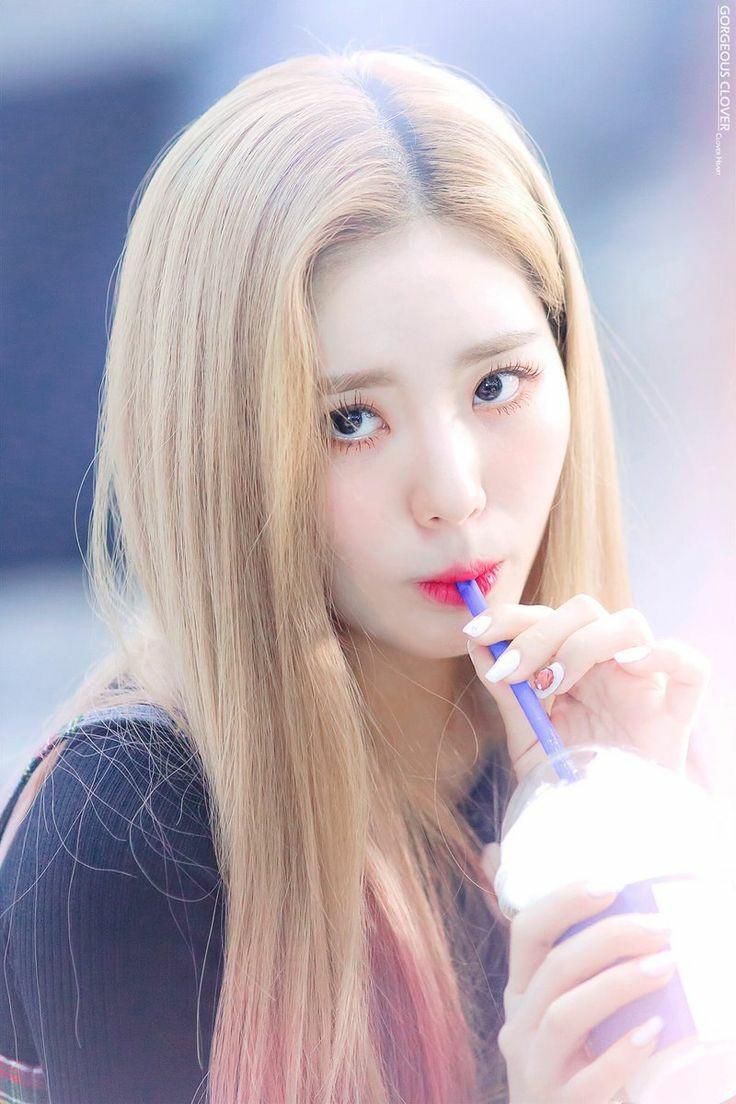 러블리즈 이미주 프로미스나인 박지원 사진 말고 영상보면 행동도 비슷해서 엄청 닮았음
