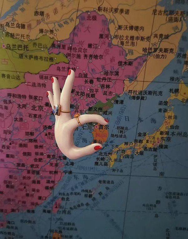 계속 이 짤 보내면서 우리나라가 즈그들 나라보다 작다고 조롱하는데 존나 어쩔티비.... 아니 작은데 뭐... 어쩌라고? 대미지를 입을 거라 생각