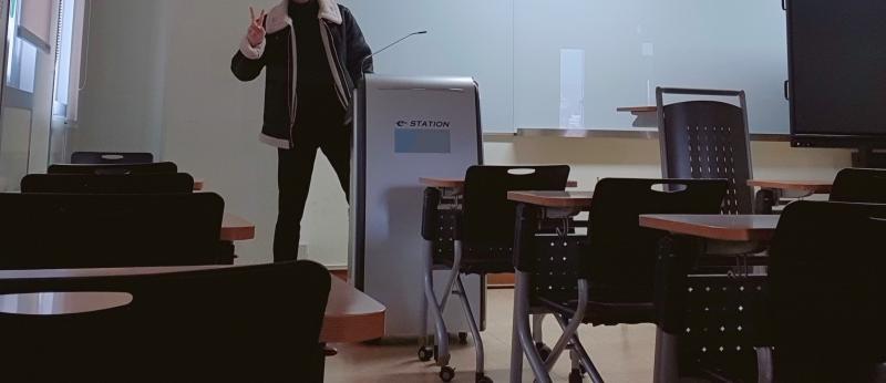 목티+슬랙스+무스탕 이야
