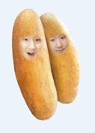 자 자 질좋은 오이가 많이 있어요 쌉니다 싸요!! 오이 요리는 어떠신가요?