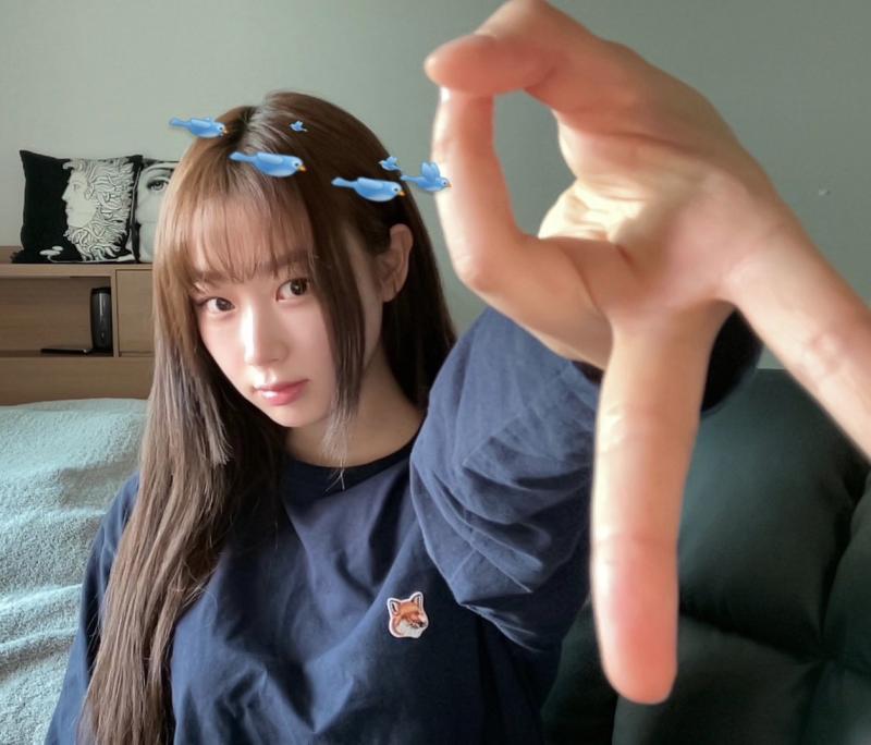 누군지 아시는분 밑에두분은 같은분이신거 같기도 하고