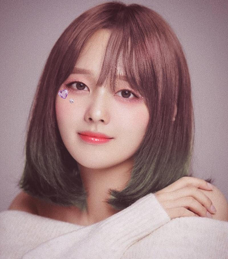 배우 정지소 님 메이크업이랑 바다는 내가 찍은걸 보정한거야