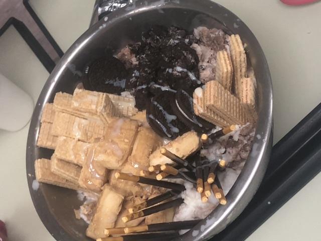 학교일찍와서 빙수만들고인간극장보기