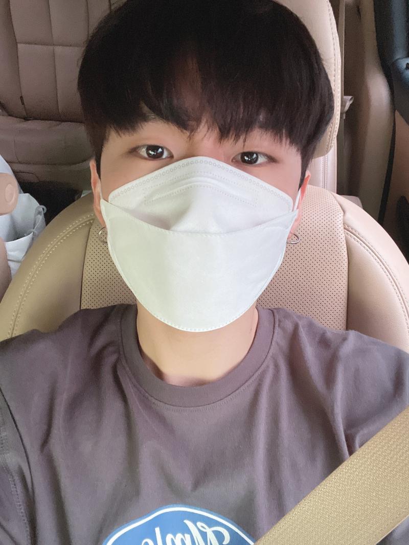 컬투쇼 기현이… 너무 아기 같고 귀여움 보면 진짜 힘이 남 작년 오늘 기현이 렞ㄴ드 귀여움 깜장콩 아무튼 사랑스러움