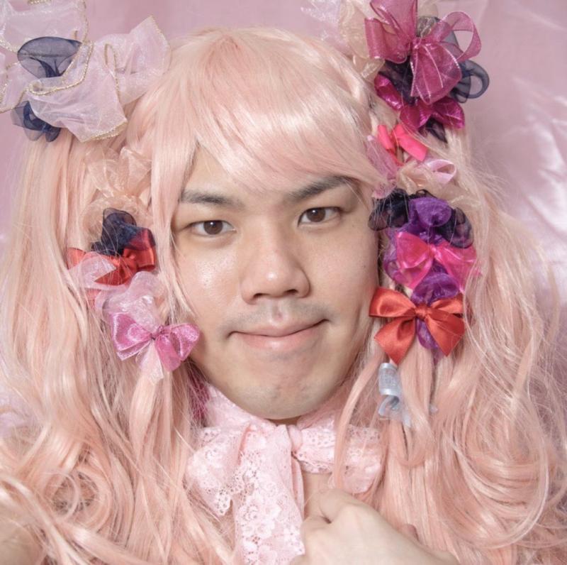 이 사람운 너무 나 남자에요!!!!하는 느낌이 강한 사진이라 어려움...