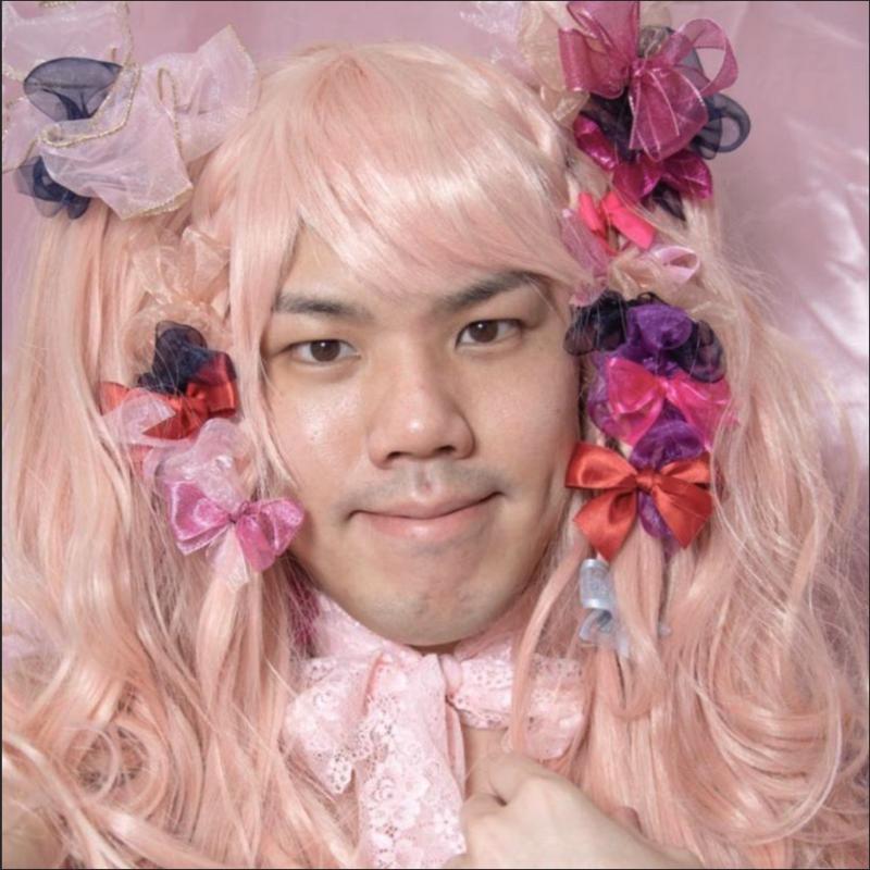 난 보정은 조금밖에 못하지만 그림은 잘 그리지. 그래도 보정 스레이니만큼 보정 많이했다