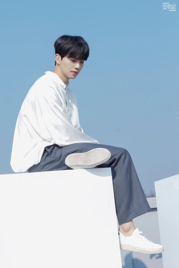 나 진짜 돌아버려........ 진짜 돌겟네 어떻게? 안 어울리는 헤메코가없어 니가아이돌이냐고 걍너다해 어