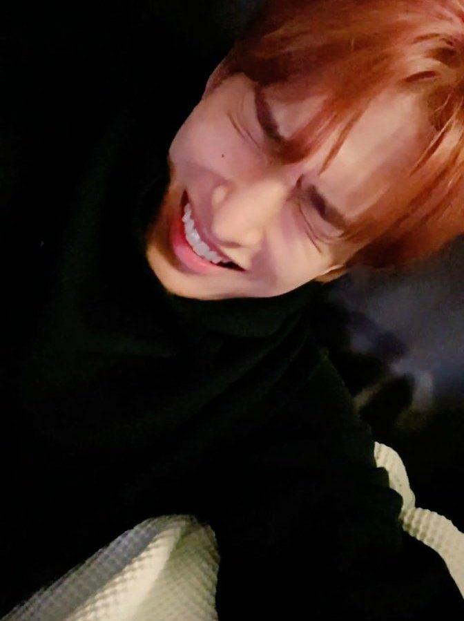 : D ; D♡ >ㅁ