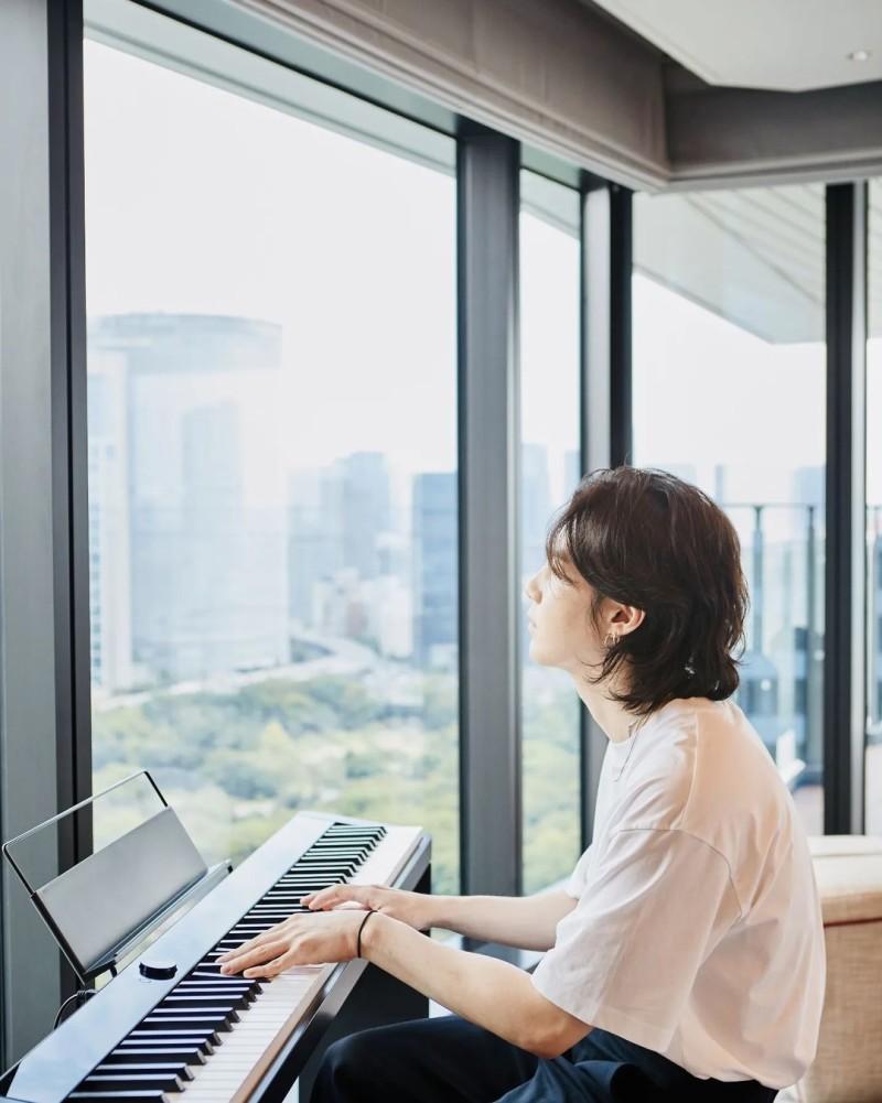 개어이없음 진짜 개어이없음 저분은 걍 피아노 치는 건데 보는 난 미퉈버릴 것 같음 중증인가