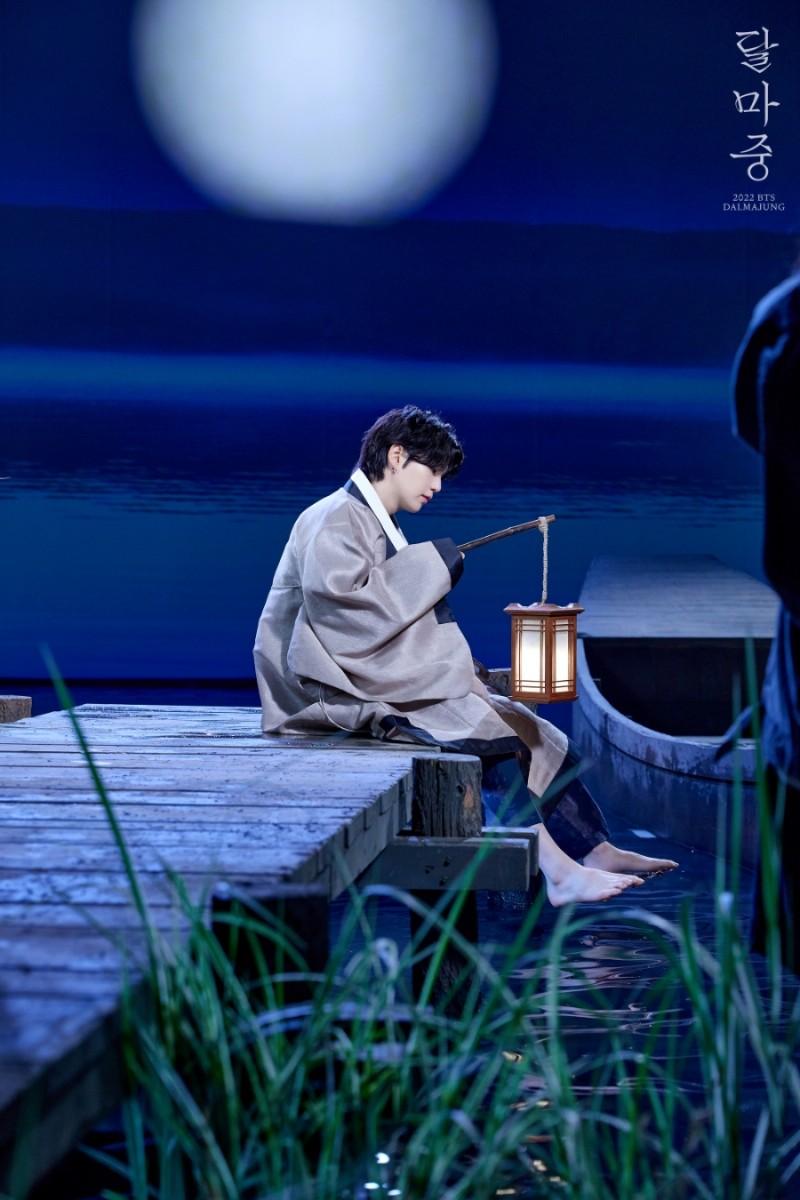 >>117 민윤기 미친놈(좋은뜻)