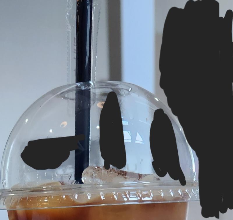 과외 준비 하려고 단과대 1층 로비에 갔는데 내 뒷자리에 행정학 교수님이 앉아 계셨음 수업시간 내내 쳐 졸았는데 ㅋㅋㅋㅋㅋㅋ 개머쓱해서 어;;