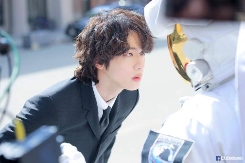 랜만에 온 만큼 석지니 얘기를 해야 쓰것읍니다... 불만 잇으면... 옥상으로따라왕만두. 암튼 다들 소식 들었다시피 우리 맏이가 차디찬 겨울에