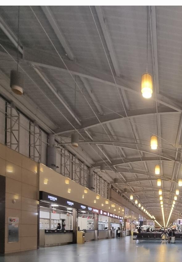 공항 나우 바이오인증이라는게 새로 생겼는데 등록 빠꾸만 5번당해서 빡쳤을때즈음에 등록됨.... 시발 이런거 왜있는거임? 일단 입장이 존나 편하긴