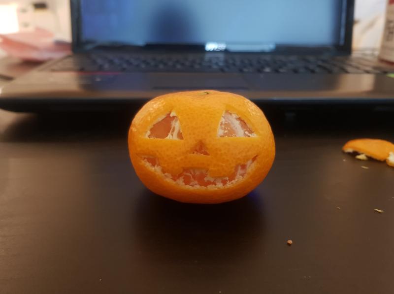 뀰