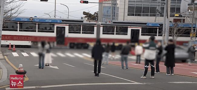농퀴들은 민폐 안 끼치면 온몸에 두드러기라도 생김?