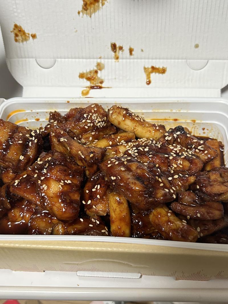 같이 기다려준 스레들(?) 고마워 난 드디어 지코바와 영접하게 되었어 다들 맛저해~