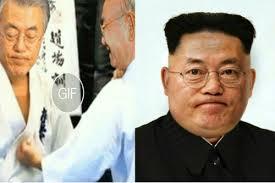 프사가 이거 오른쪽 거였는데... 뭔가 딱 봐도 이상해보이긴 하는데 저걸 왜 프사로 한 걸까?