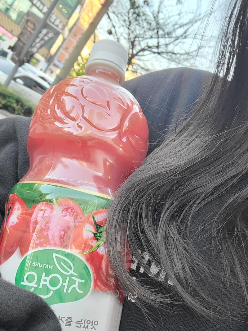 토마토 주스 좋아~🍅